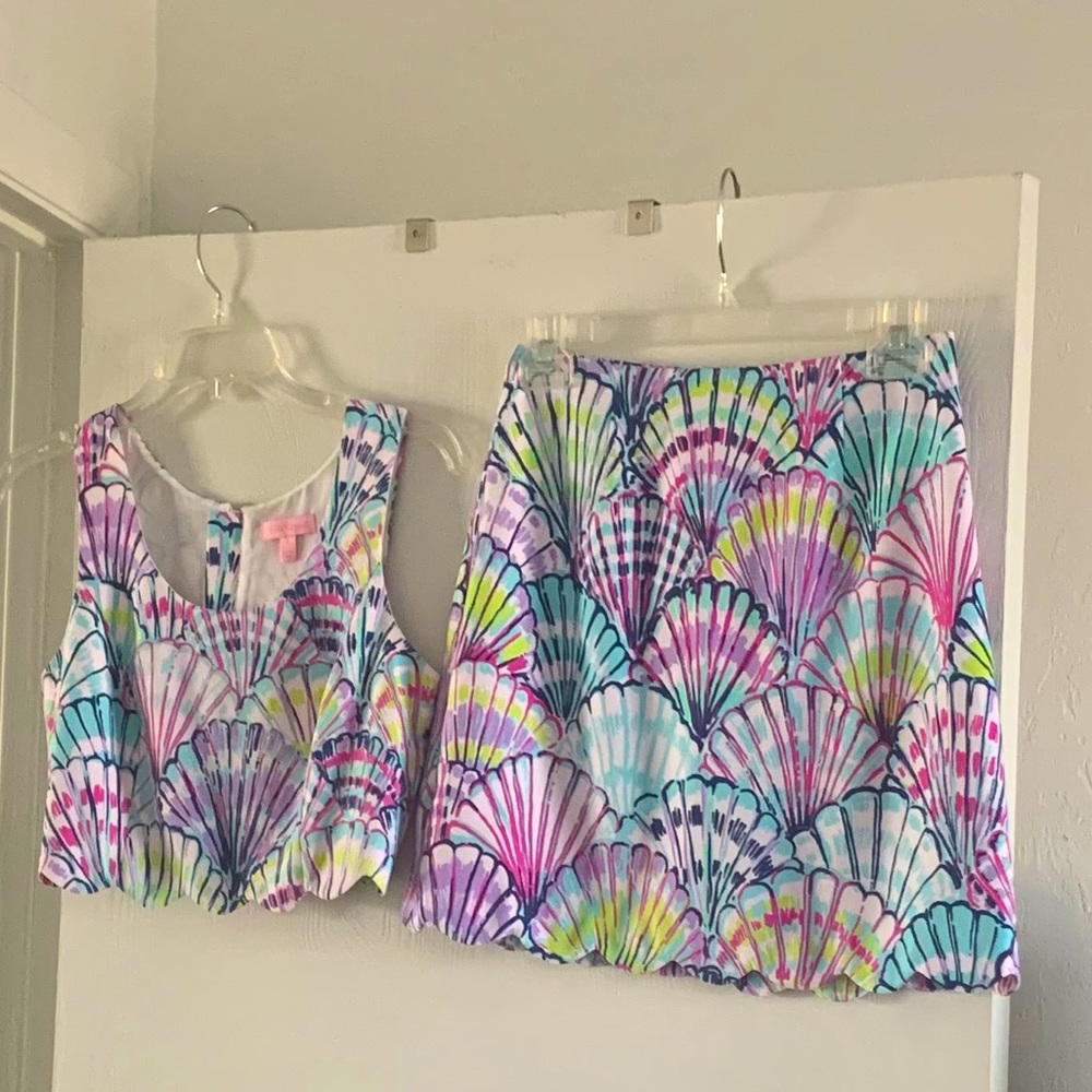 Like New Lilly Pulitzer Cadden Oh Shello Set